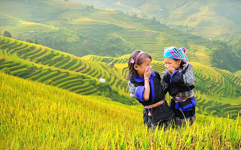 17 Days In-depth Vietnam and Cambodia Tour with Sapa Trekking 