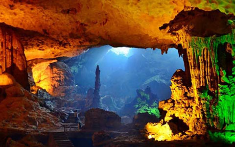 Trinh Nu Cave